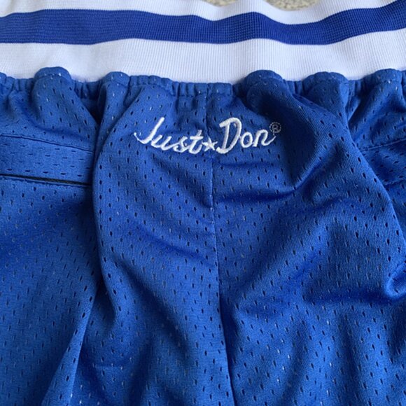 Los Angeles Dodgers Blue Shorts - Picture 6 of 6